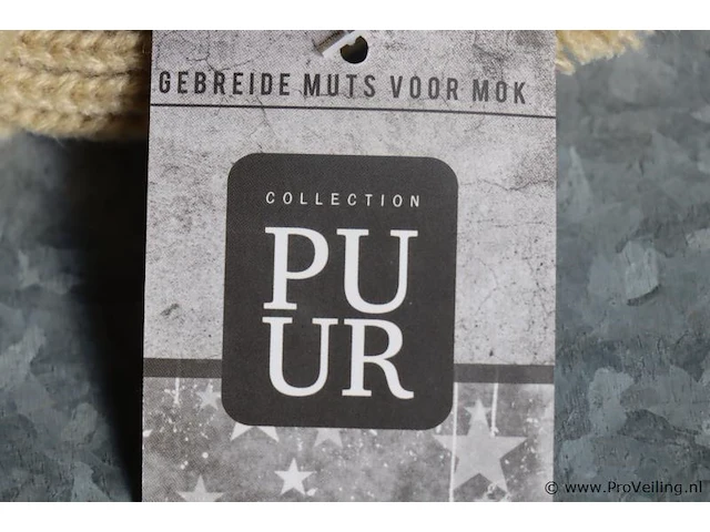Partij diversen (inhoud 2 planken) bestaande uit o.a. fruitboxen, mokkenmustjes (eiermutsjes) & folierol houders - afbeelding 5 van  8