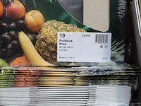 Partij diversen (inhoud 2 planken) bestaande uit o.a. fruitboxen, mokkenmustjes (eiermutsjes) & folierol houders - afbeelding 7 van  8