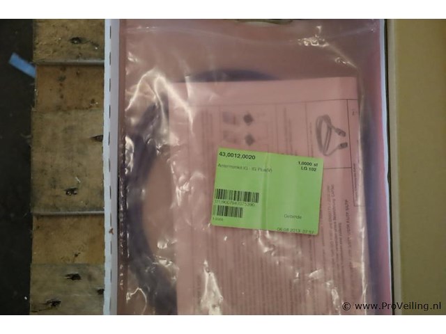 Partij diversen o.a. antennekit - afbeelding 4 van  7