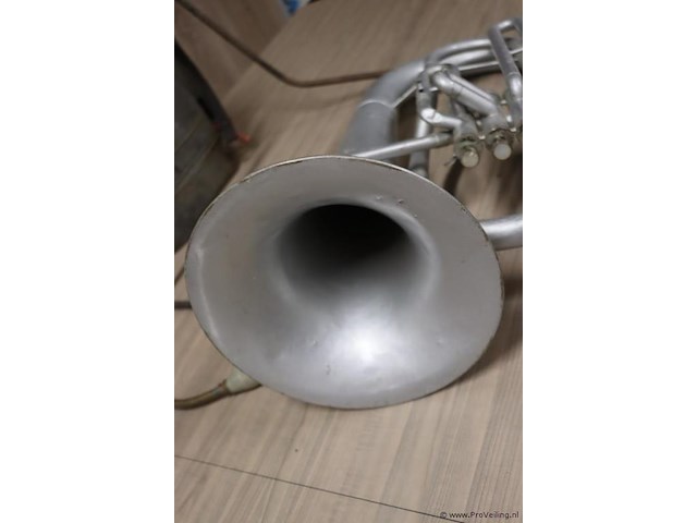 Partij diversen o.a. blaasinstrument & zwaard - afbeelding 8 van  14