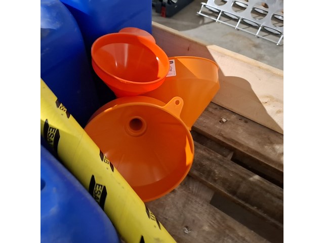 Partij diversen, o.a. bosch, kelfort, ikea en esab - afbeelding 6 van  29