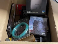 Partij diversen o.a cd-ring protector & dvd the revenant - afbeelding 1 van  2