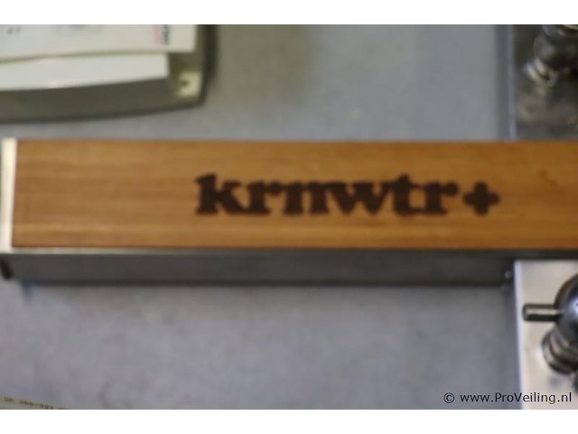 Partij diversen o.a. energiedrank/ mixdranktap, slangen & elektrische pompen van het merk flojet; model bevjet5000series bib dispenser (3 stuks) - afbeelding 3 van  10