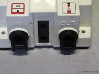 Partij diversen o.a. energiedrank/ mixdranktap, slangen & elektrische pompen van het merk flojet; model bevjet5000series bib dispenser (3 stuks) - afbeelding 9 van  10