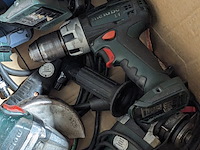 Partij diversen o.a. gereedschap, volvo lampen, o.a. hitachi, metabo - afbeelding 4 van  15