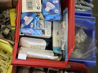 Partij diversen o.a. pvc, zekeringen & bevestigingsmaterialen - afbeelding 8 van  13