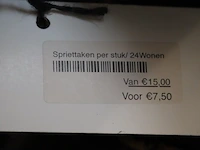 Partij diversen o.a. retro kussens, spriet decotakken & koffiefilterhouders - afbeelding 7 van  8