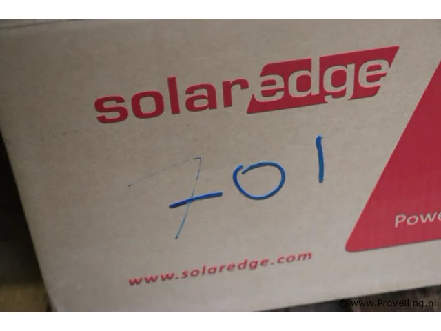 Partij diversen o.a. solaredge power optimizers & apsystems micro inverters model ds3 - afbeelding 13 van  15