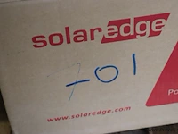 Partij diversen o.a. solaredge power optimizers & apsystems micro inverters model ds3 - afbeelding 13 van  15