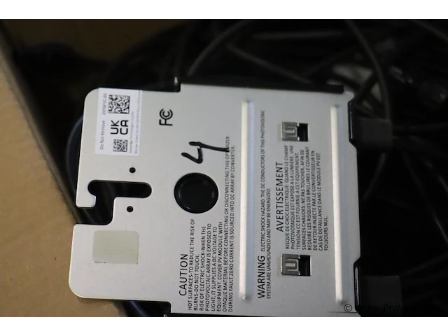 Partij diversen o.a. solaredge power optimizers & apsystems micro inverters model ds3 - afbeelding 15 van  15