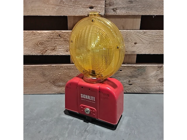 Partij diversen, o.a. streamlight, husqvarna & stihl - afbeelding 45 van  50