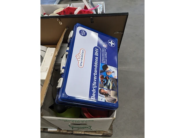 Partij diversen op 3x pallet - afbeelding 10 van  15