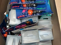 Partij diversen w.o. bloempotten, mokken - afbeelding 10 van  12