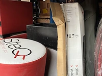 Partij diversen w.o. meubelen en transportkisten - afbeelding 5 van  9