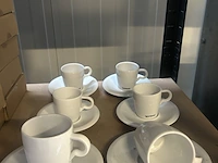 Partij diversen w.o. nespresso kopjes en schotels - afbeelding 2 van  7