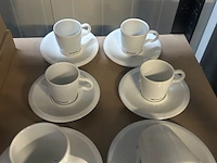 Partij diversen w.o. nespresso kopjes en schotels - afbeelding 3 van  7
