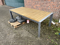 Partij diversen w.o. tuinmeubelen - afbeelding 8 van  8