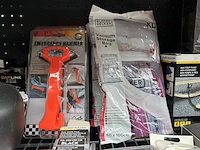 Partij diversen w.o. tuinslang, fietspomp, zadel w.o. black&decker, dunlop - afbeelding 4 van  8