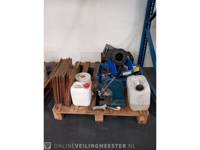 Partij diversen - afbeelding 11 van  12