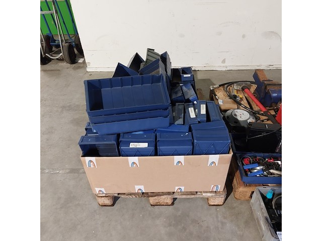 Partij diversen - afbeelding 12 van  23