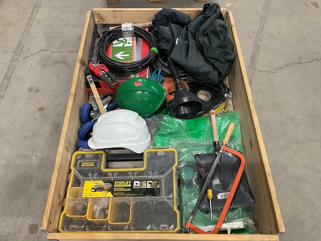 Partij doe-het-zelf & verbouw - afbeelding 1 van  3