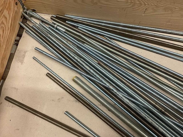 Partij draadeinden - afbeelding 2 van  2