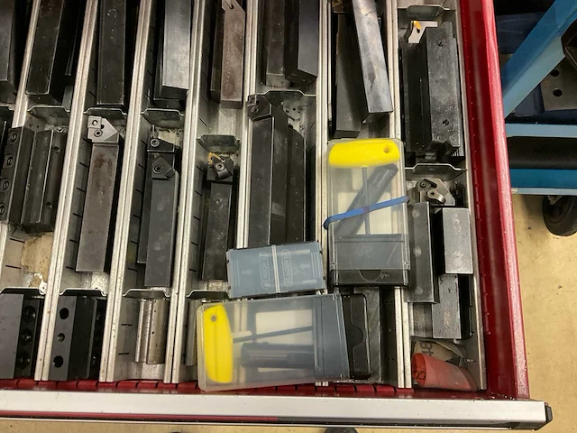 Partij draaigereedschappen en toebehoren - afbeelding 7 van  49