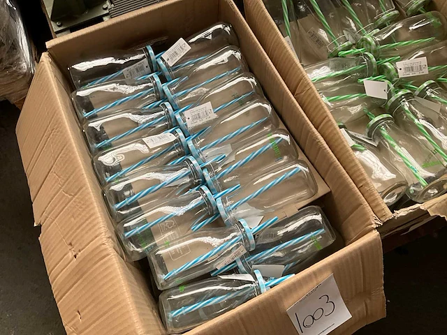Partij drinkflessen - afbeelding 2 van  5