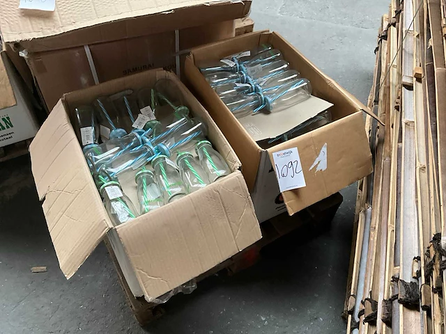 Partij drinkflessen - afbeelding 1 van  5