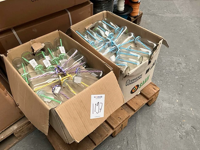 Partij drinkflessen - afbeelding 2 van  8