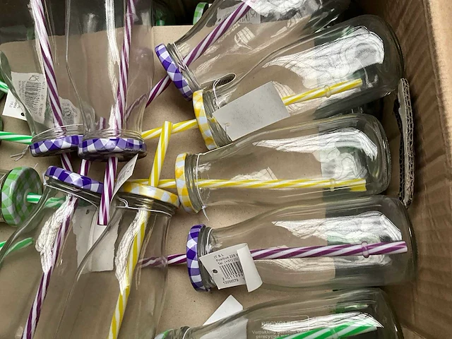 Partij drinkflessen - afbeelding 4 van  8