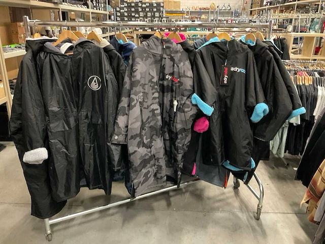 Partij dryrobe/wave strandponchos (11x) - afbeelding 2 van  5