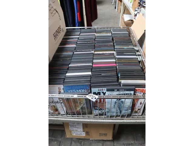 Partij dvd's, diverse titels o.a. jim carreys code, maybebaby & aventura - 185 stuks - afbeelding 1 van  2