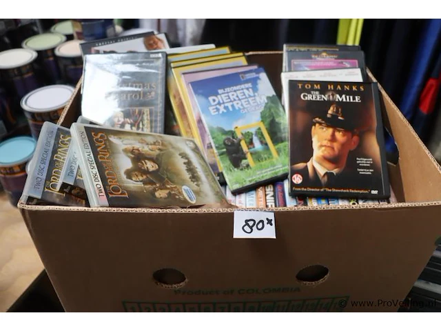 Partij dvd's, diverse titels o.a. the green mile, lord of the rings & bijzondere dieren extreem - 80 stuks - afbeelding 1 van  1