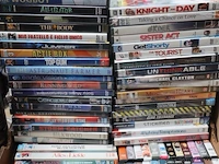 Partij dvd's, diverse titels o.a. the tourist, knight and day & sister act - 100 stuks - afbeelding 2 van  3
