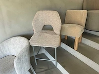Partij eetkamerstoelen, fauteuils, poefs (13x) - afbeelding 34 van  38
