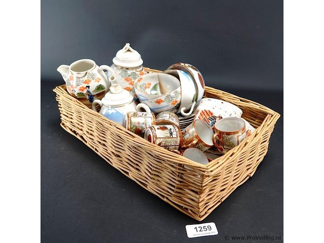 Partij (eier)schaal oosters theeserviesjes - afbeelding 1 van  5