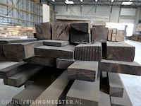 Partij eiken balken en planken - afbeelding 9 van  13