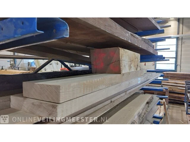Partij eiken planken en balken - afbeelding 7 van  18