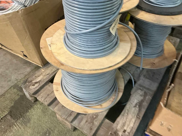 Partij electriciteitkabel - afbeelding 7 van  8