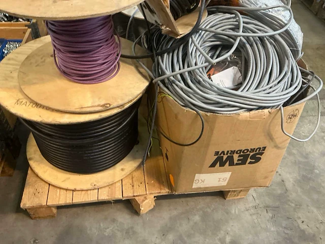 Partij electriciteitkabel - afbeelding 6 van  6