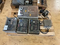 Partij elektra installatiematerialen - afbeelding 2 van  5