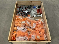 Partij elektra materiaal - afbeelding 1 van  4