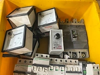 Partij elektra toebehoren - afbeelding 3 van  4