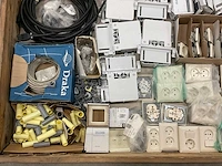 Partij elektra toebehoren - afbeelding 4 van  5