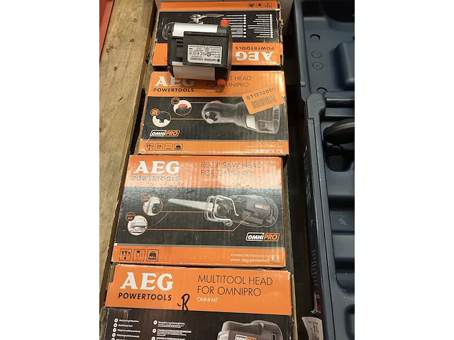 Partij elektrisch gereedschap husqvarna/aeg/bosch/skil - afbeelding 3 van  4