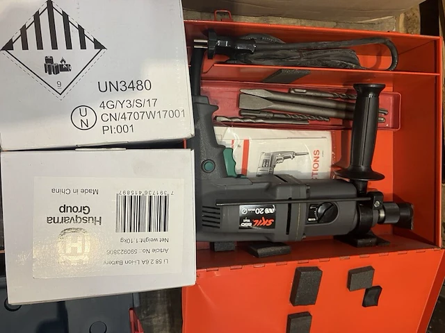 Partij elektrisch gereedschap husqvarna/aeg/bosch/skil - afbeelding 4 van  4