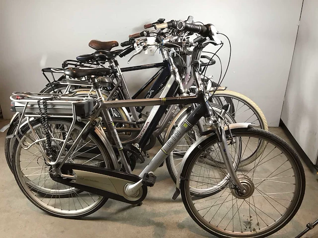 Partij elektrische fietsen van diverse merken en modellen (5x) - afbeelding 1 van  7