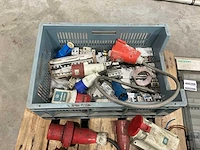 Partij elektrische materialen - afbeelding 4 van  8