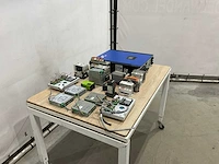 Partij elektrische onderdelen - afbeelding 3 van  10